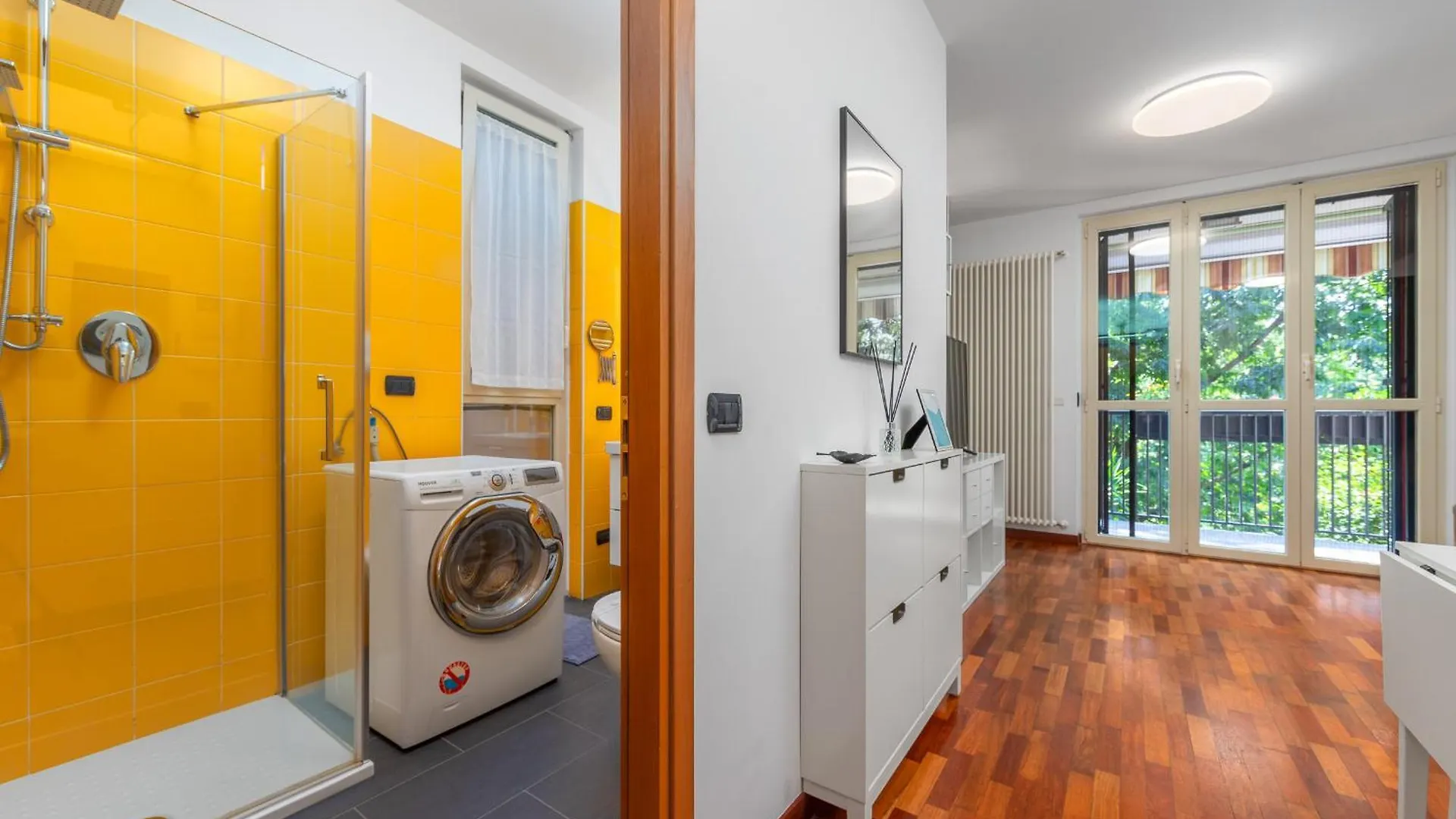 Free Private Parking - 5Min To Metro - Balcony - Quiet Apartment Milan Italy